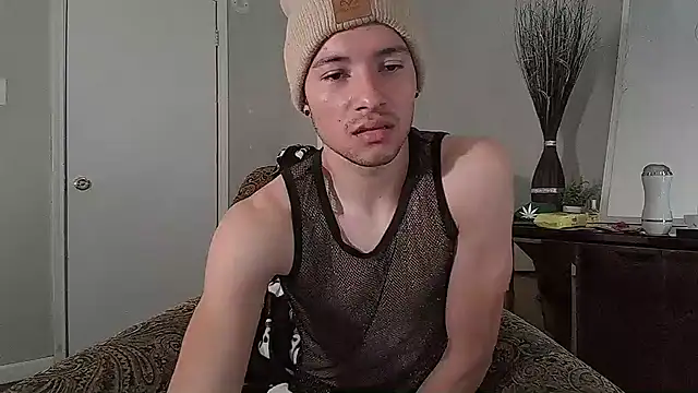 azzel19 online show from January 31, 2025, 1:54 am