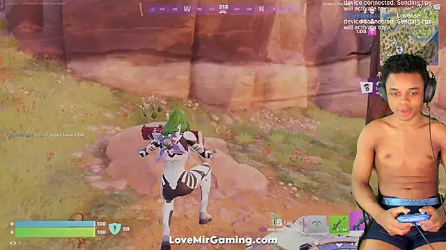 Snapshot of lovemirgaming chatting on January 14, 2026, 10:54 am lovemirgaming online show from January 14, 2026, 10:54 am