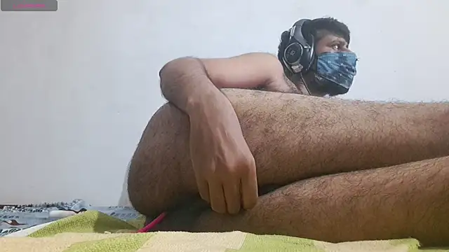 chandni89 online show from April 11, 2026, 6:12 pm