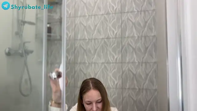 Snapshot of Shyrubate chatting on February 22, 2026, 6:24 am Shyrubate online show from February 22, 2026, 6:24 am