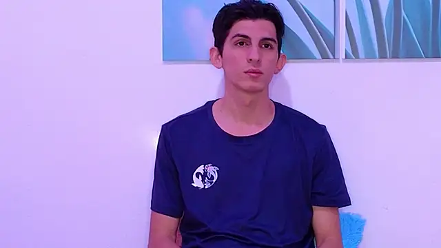 Snapshot of Ana_and_Leo chatting on February 7, 2026, 1:59 pm Ana and Leo online show from February 7, 2026, 1:59 pm