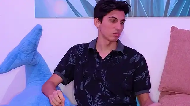 Snapshot of Ana_and_Leo chatting on February 10, 2026, 3:05 pm Ana and Leo online show from February 10, 2026, 3:05 pm