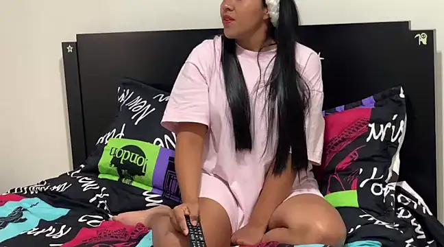 giselao online show from January 14, 2025, 4:18 pm