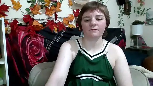 Snapshot of AverageRose chatting on January 16, 2026, 10:41 am AverageRose online show from January 16, 2026, 10:41 am