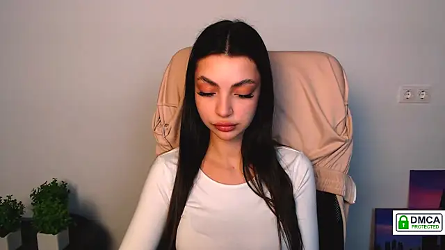 Lexi Jous online show from September 18, 2025, 4:53 pm