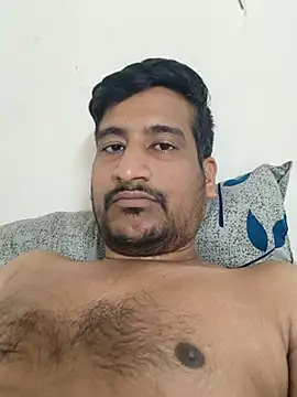 Snapshot of honeyrose765 chatting on December 17, 2025, 11:00 pm honeyrose765 online show from December 17, 2025, 11:00 pm