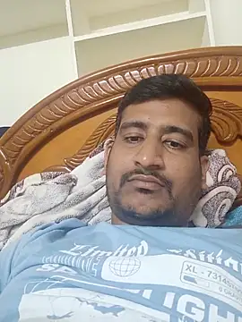 Snapshot of honeyrose765 chatting on February 9, 2026, 9:35 am honeyrose765 online show from February 9, 2026, 9:35 am