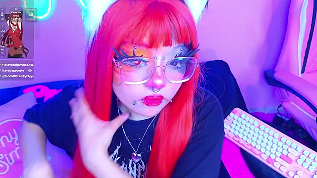 Snapshot of LaytonBox chatting on March 15, 2025, 9:19 am LaytonBox online show from March 15, 2025, 9:19 am