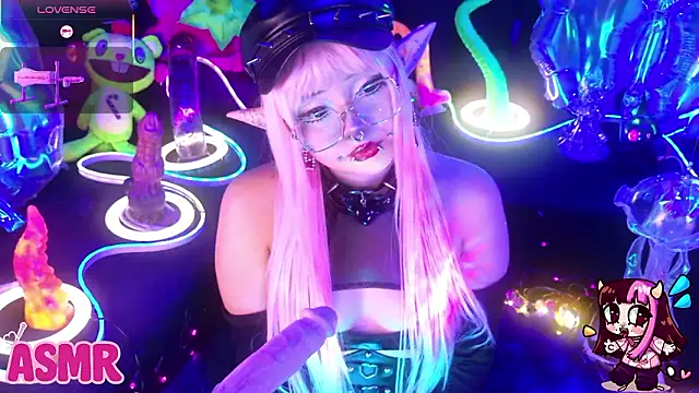 LaytonBox online show from March 9, 2026, 6:01 pm