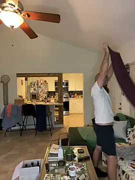 Snapshot of 32XRedBeard chatting on January 16, 2025, 5:12 pm 32XRedBeard online show from January 16, 2025, 5:12 pm