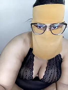 Samara-Bella online show from February 25, 2025, 2:44 pm