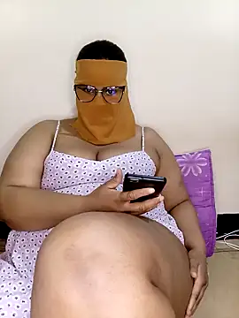 Samara-Bella online show from March 3, 2025, 7:28 pm