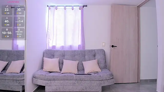 Snapshot of Jullya_x chatting on November 12, 2025, 2:39 pm Jullya x online show from November 12, 2025, 2:39 pm