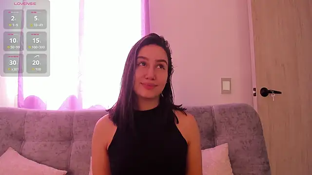 Snapshot of Jullya_x chatting on December 18, 2025, 4:13 pm Jullya x online show from December 18, 2025, 4:13 pm