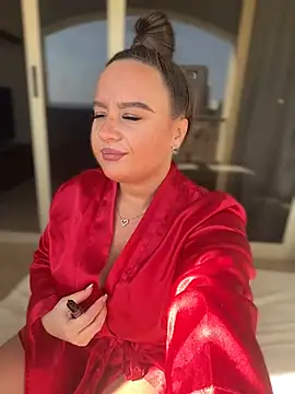 Ivy Davidson online show from February 6, 2025, 12:05 pm