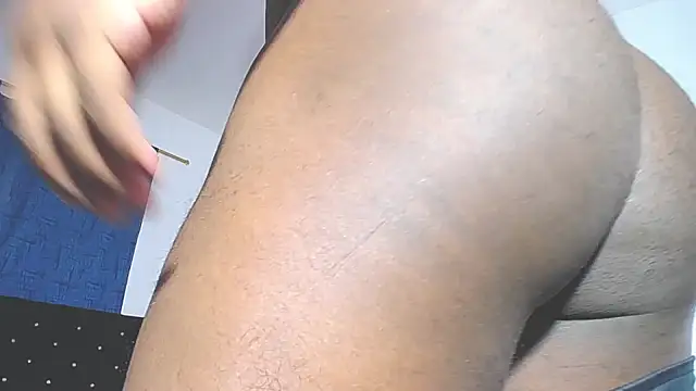 Snapshot of strong__anthony chatting on February 8, 2026, 7:17 pm strong anthony online show from February 8, 2026, 7:17 pm