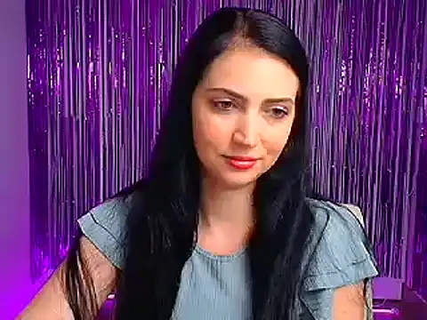 Snapshot of Amalia_amor chatting on October 2, 2025, 1:18 pm Amalia amor online show from October 2, 2025, 1:18 pm