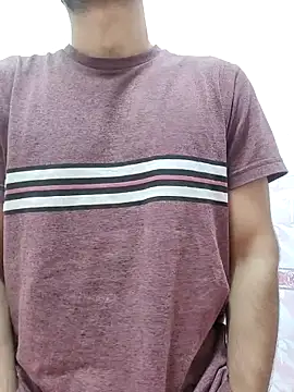 Snapshot of TOPMOON001 chatting on November 23, 2025, 6:13 am TOPMOON001 online show from November 23, 2025, 6:13 am