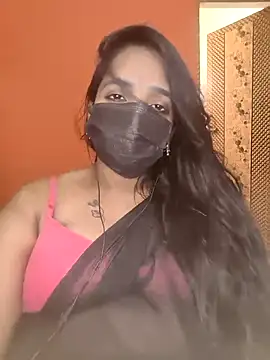 Snapshot of Lolitatamil chatting on February 11, 2026, 10:09 am Lolitatamil online show from February 11, 2026, 10:09 am