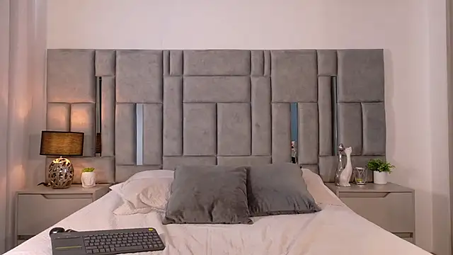 Snapshot of Karla_Hudsson chatting on February 16, 2026, 1:40 pm Karla Hudsson online show from February 16, 2026, 1:40 pm