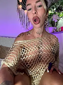 CheekyChels online show from January 18, 2026, 3:05 pm