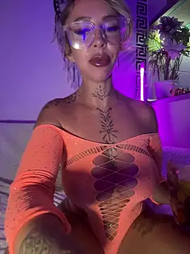 CheekyChels online show from May 9, 2026, 8:47 pm