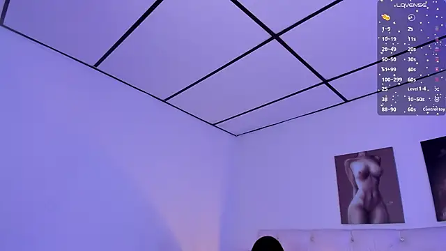 kathy bakerr online show from November 11, 2025, 1:22 pm