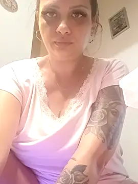 Snapshot of rosse26830 chatting on July 4, 2026, 12:22 pm rosse26830 online show from July 4, 2026, 12:22 pm