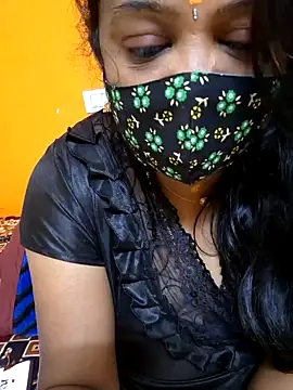 Snapshot of kanikasree chatting on January 17, 2025, 6:44 pm kanikasree online show from January 17, 2025, 6:44 pm