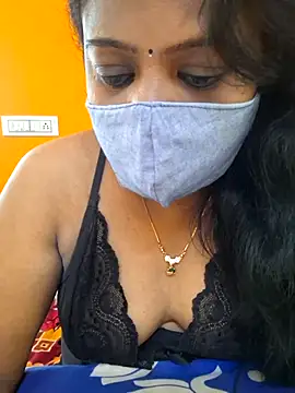 Snapshot of kanikasree chatting on November 30, 2025, 7:23 am kanikasree online show from November 30, 2025, 7:23 am