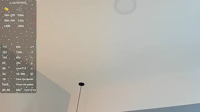 chelsea bolton  online show from March 13, 2026, 12:23 pm