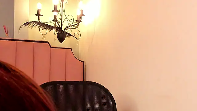 KarenSims online show from November 17, 2025, 12:11 pm