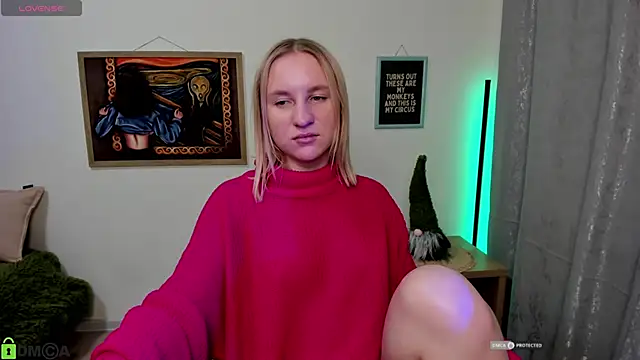 Snapshot of BeautyBlondy chatting on January 29, 2025, 2:30 am BeautyBlondy online show from January 29, 2025, 2:30 am