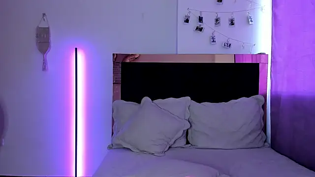 Carorosse online show from February 21, 2025, 10:26 pm