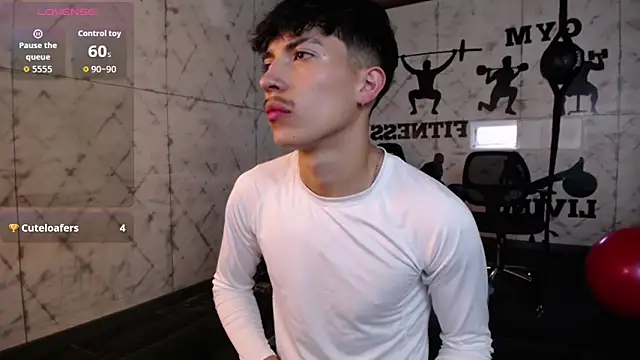 tim  fox online show from October 15, 2025, 11:32 am