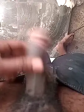 mario0212 online show from December 4, 2025, 12:47 pm