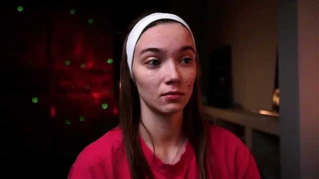 ileanacampbe online show from November 27, 2025, 4:36 am