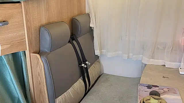 muyan 00 online show from November 26, 2025, 1:56 pm