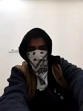 13lusty online show from January 10, 2025, 8:40 am