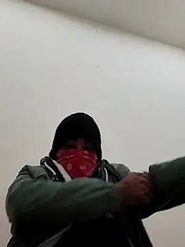 13lusty online show from January 17, 2025, 9:28 am