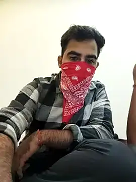 13lusty online show from January 21, 2025, 11:35 am