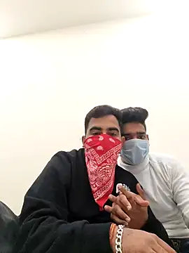 13lusty online show from February 3, 2025, 10:03 am