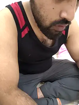 13lusty online show from March 12, 2025, 7:46 am