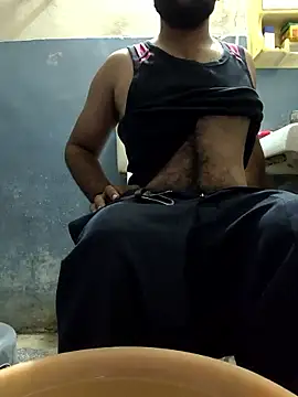 13lusty online show from October 4, 2025, 2:48 pm