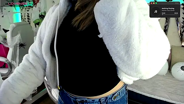 NyxAndria 1 online show from October 27, 2025, 9:08 pm