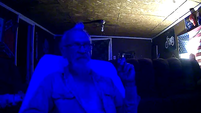 Snapshot of Aldick68 chatting on November 20, 2025, 8:36 am Aldick68 online show from November 20, 2025, 8:36 am