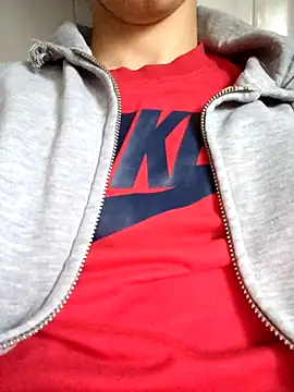 Snapshot of StirringOomph chatting on December 4, 2025, 11:19 am StirringOomph online show from December 4, 2025, 11:19 am