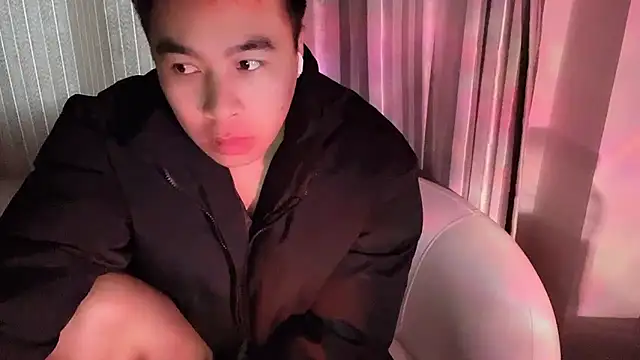                     88 online show from January 12, 2025, 12:18 am