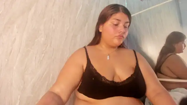 Snapshot of TaniaBellini chatting on January 12, 2025, 4:29 pm TaniaBellini online show from January 12, 2025, 4:29 pm