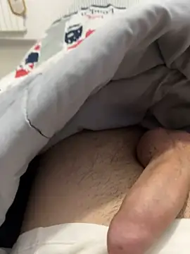 Snapshot of lucarioos06 chatting on January 18, 2025, 11:11 pm lucarioos06 online show from January 18, 2025, 11:11 pm